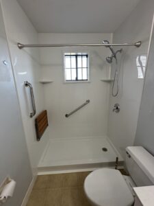New walk-in shower installation in Lebanon, OH.